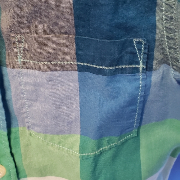 3/$30 GAP Toddler Shirt - Picture 3 of 4